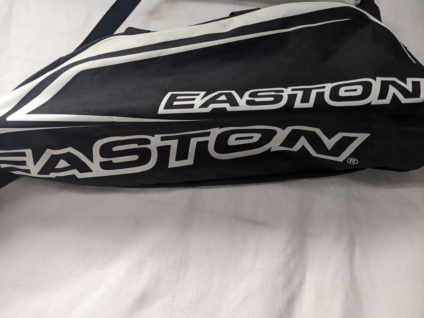 Easton Baseball/Softball Tote Bag Size 35 In Color Black Condition Used