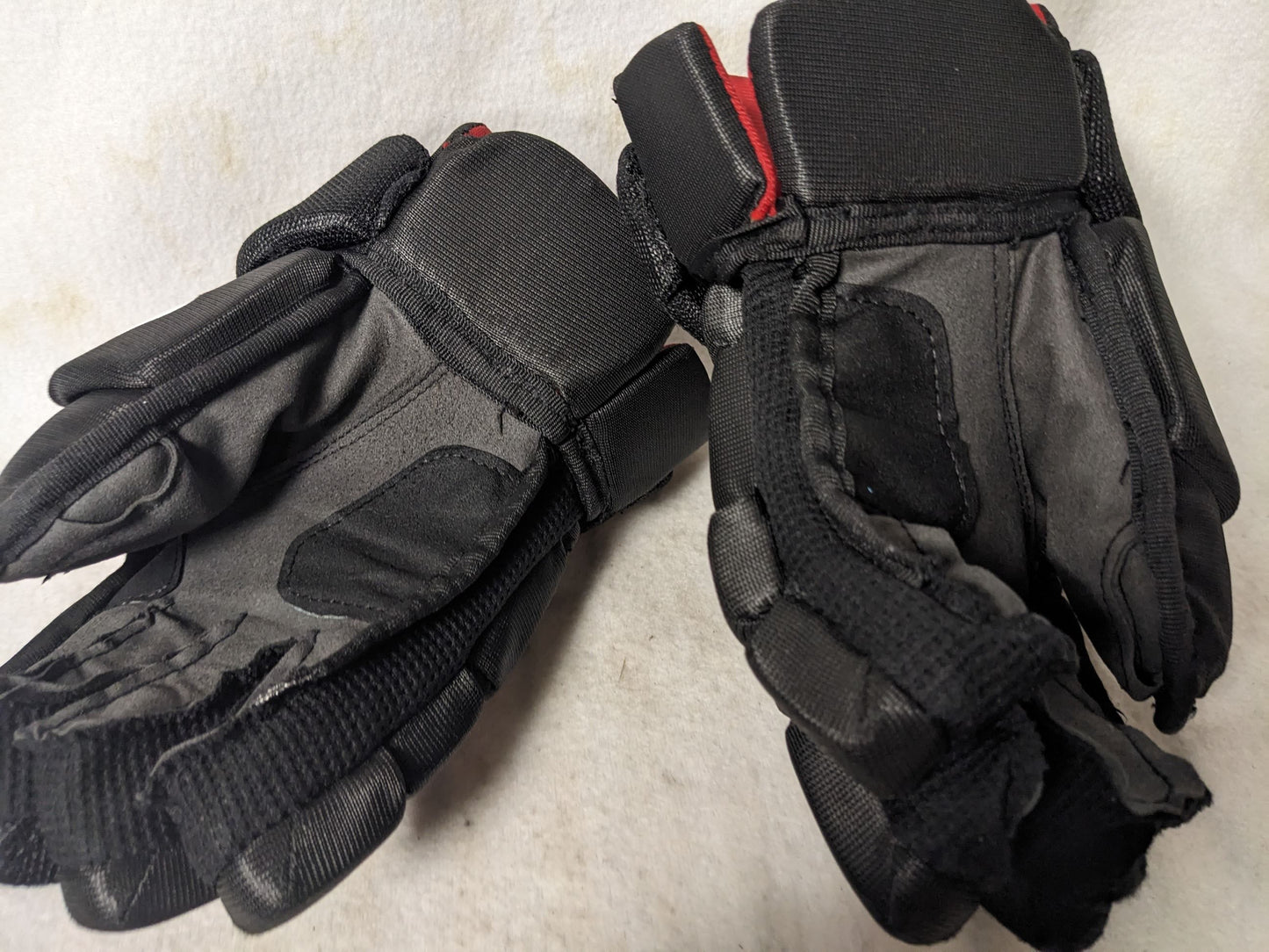 PHX Elite Youth Hockey Gloves Size 10 In Color Black Condition Used