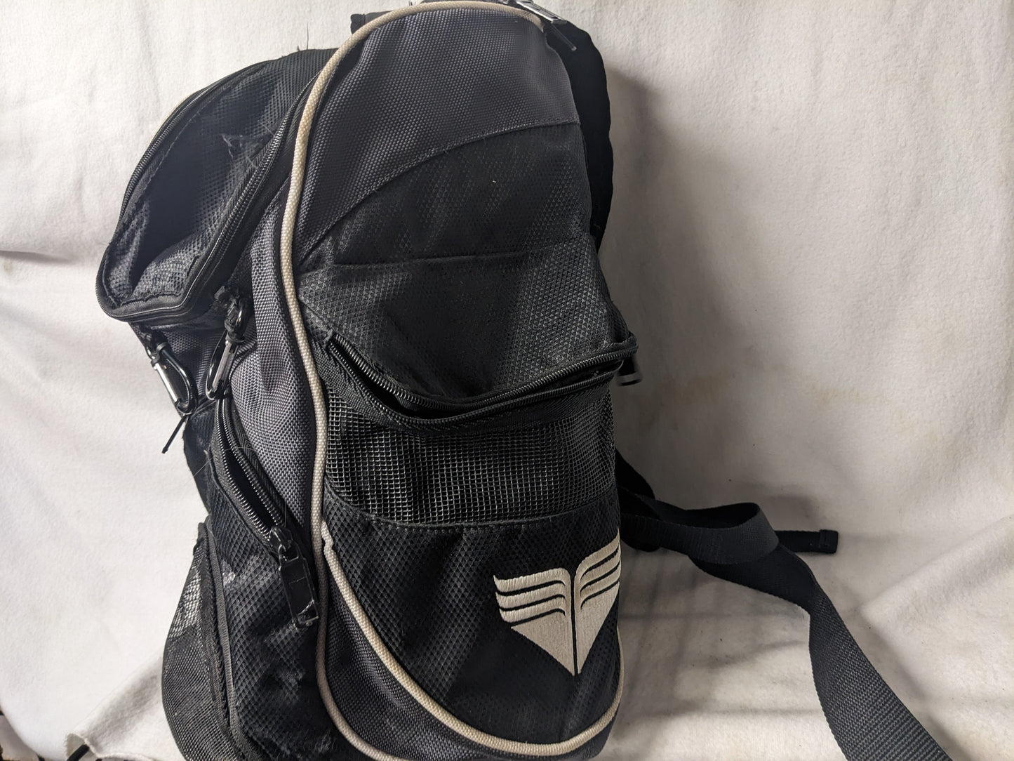 TYR Baseball Gear Bag Backpack Size 14 In Color Black Condition Used