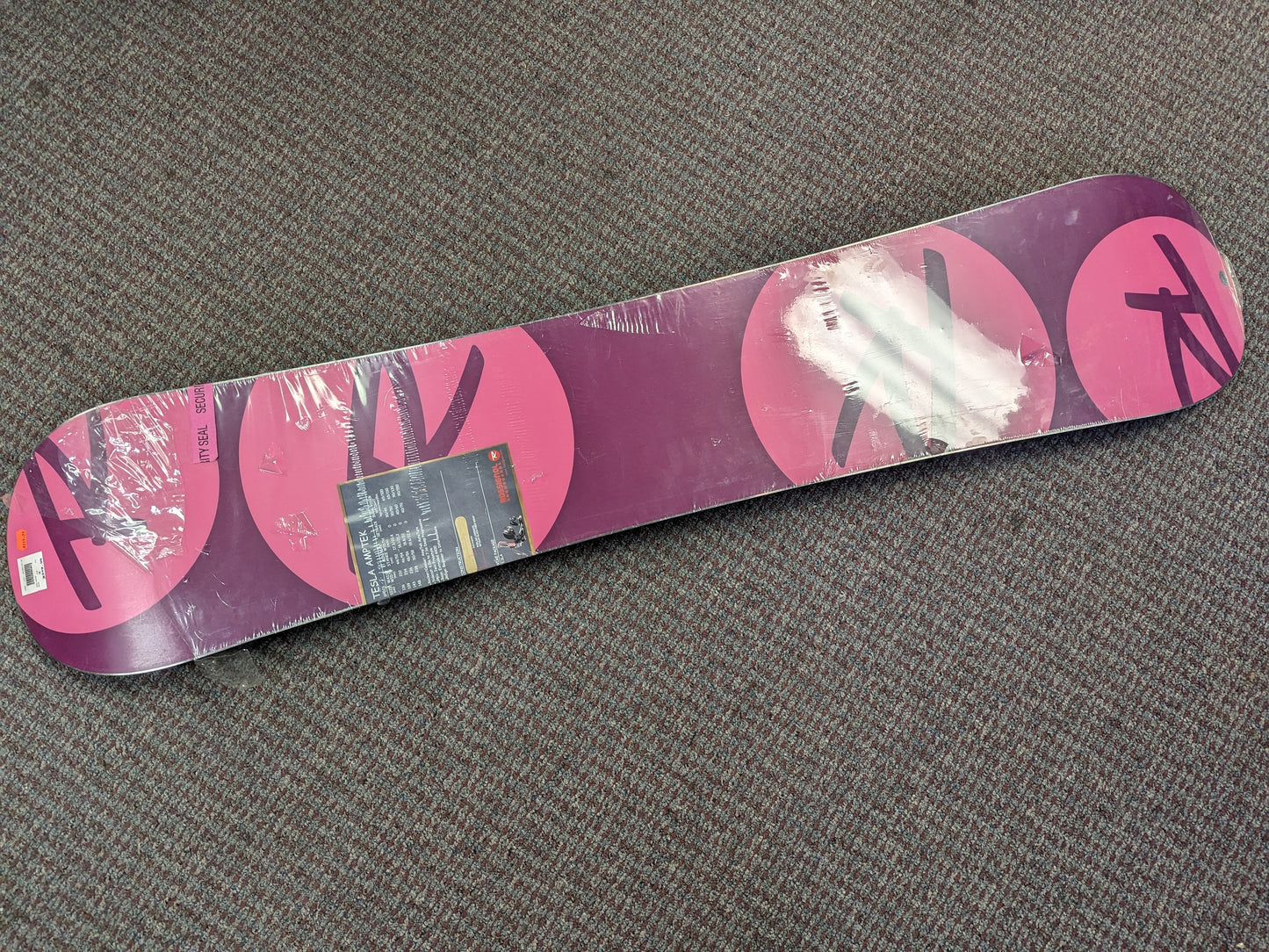 Rossignol Tesla Ampte Snowboard  *Deck Only*No Bindings* Size 139 Cm Purple New