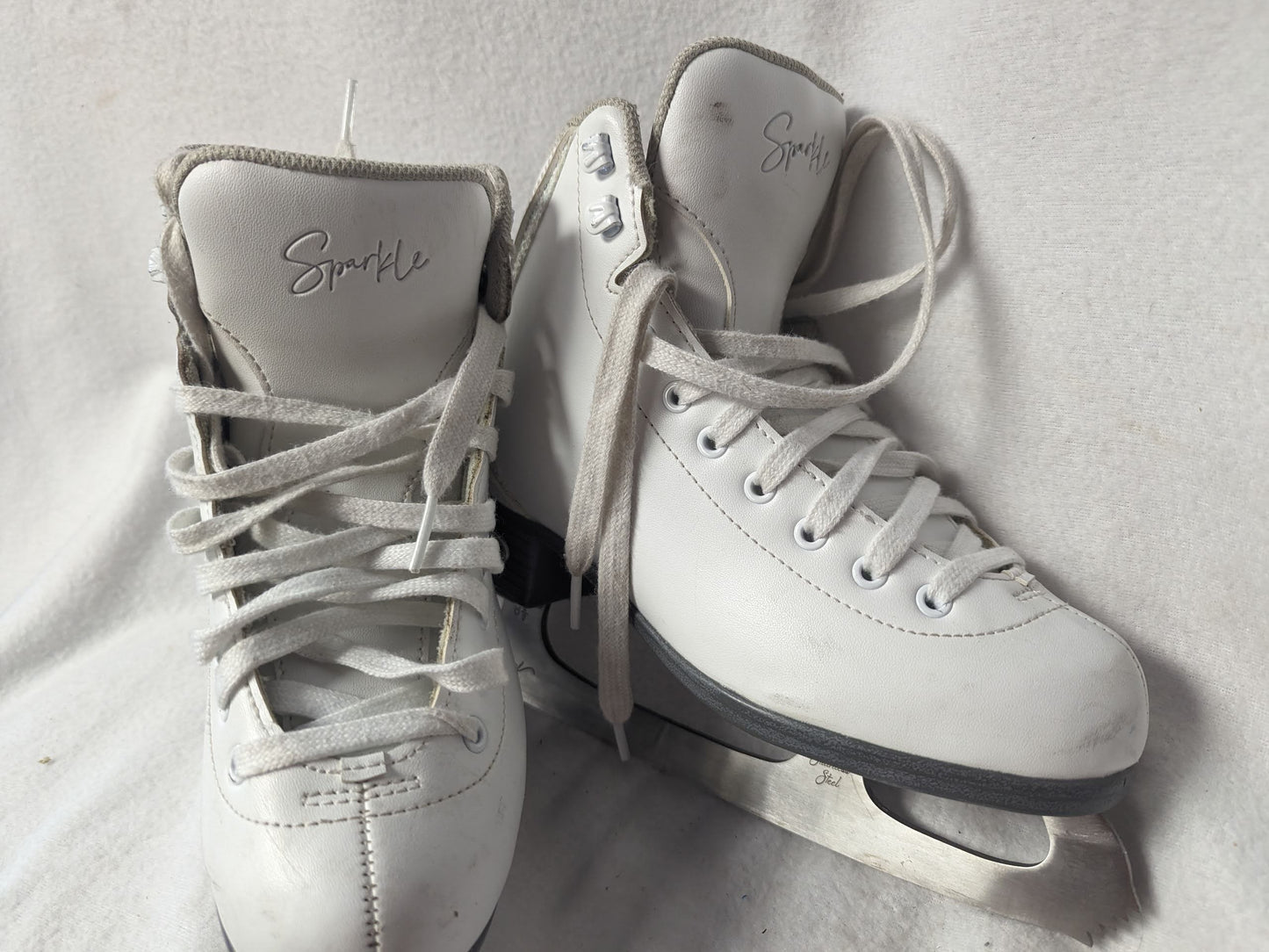 Riedell Sparkle Youth Figure Ice Skates Size 3 Color White Condition Used