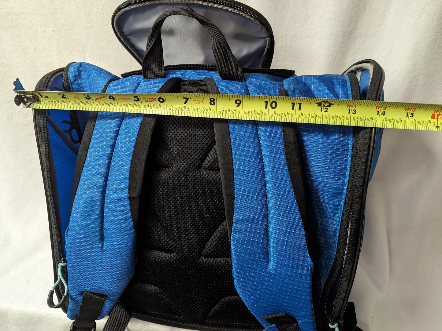 Kulkea Ski Boot Bag Backpack Straps Size 14 In x 14 In x 12 In Color Blue Used