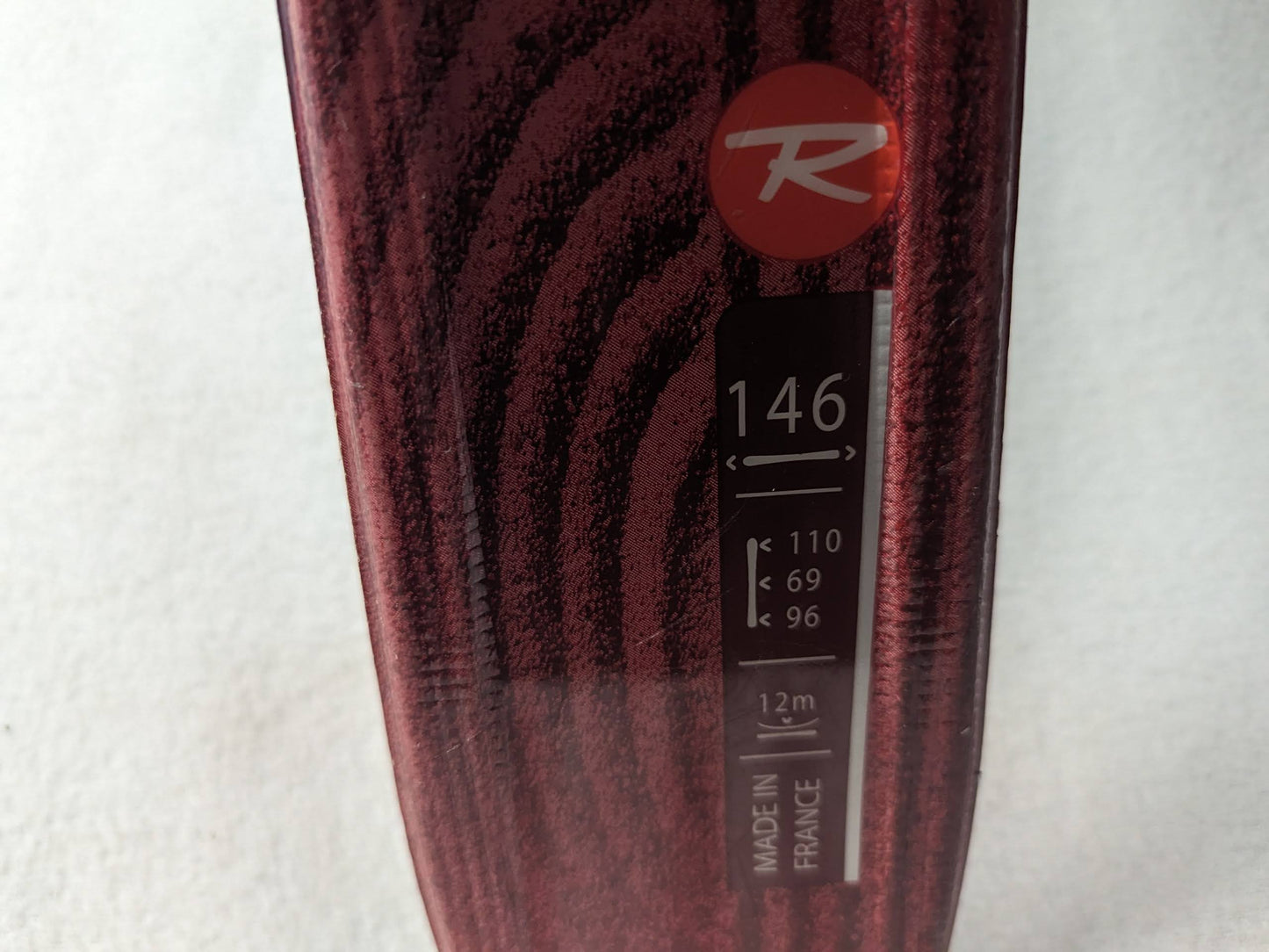 Rossignol Passion Youth Skis w/Rossignol Bindings Size 146 Cm Color Red Used