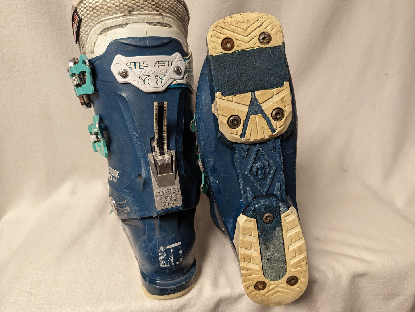 Tecnica Cochise Pro Women's Ski Boots Size 25.5 Color Blue Condition Used