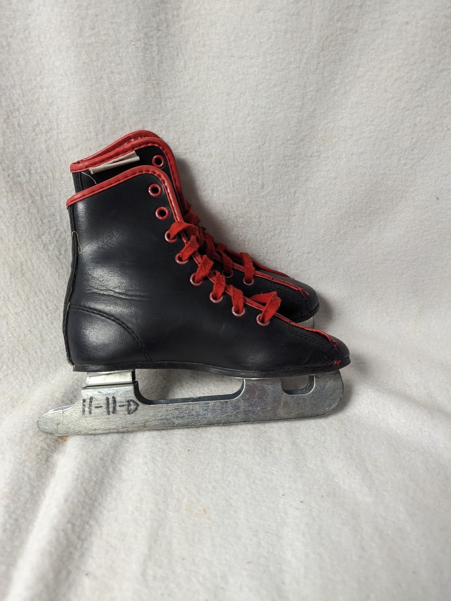 Lake Placid Balance Blades Ice Skates Size Youth 11 Color Black Condition Used