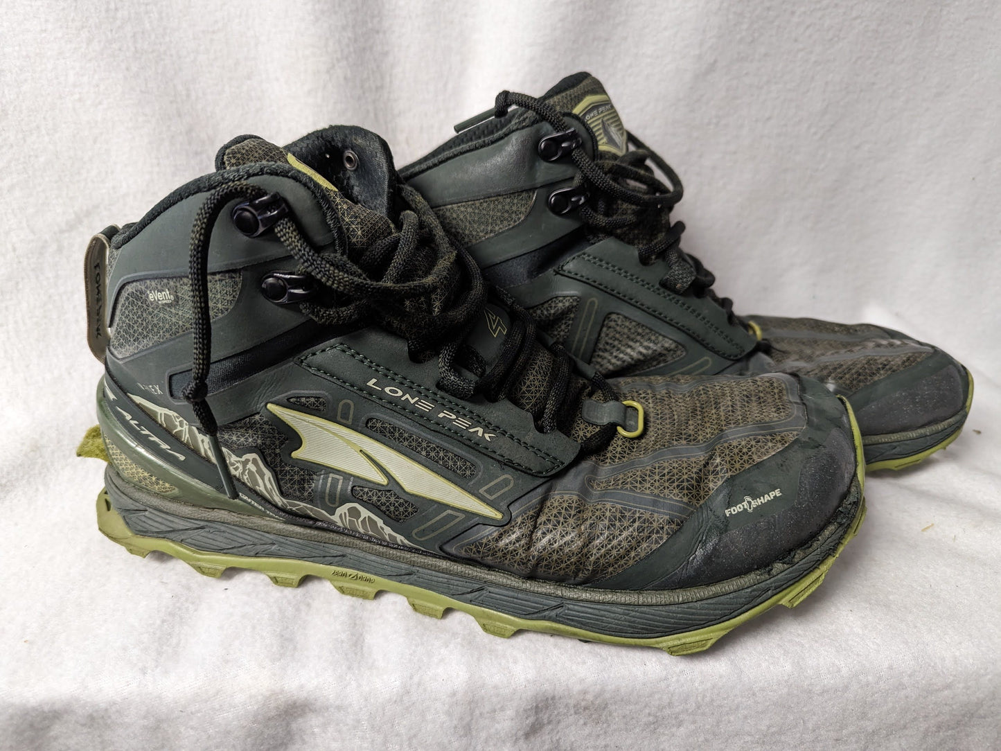 Lone Peak Hiking Trail Boots Shoes Size 11.5 Color Green Condition Used