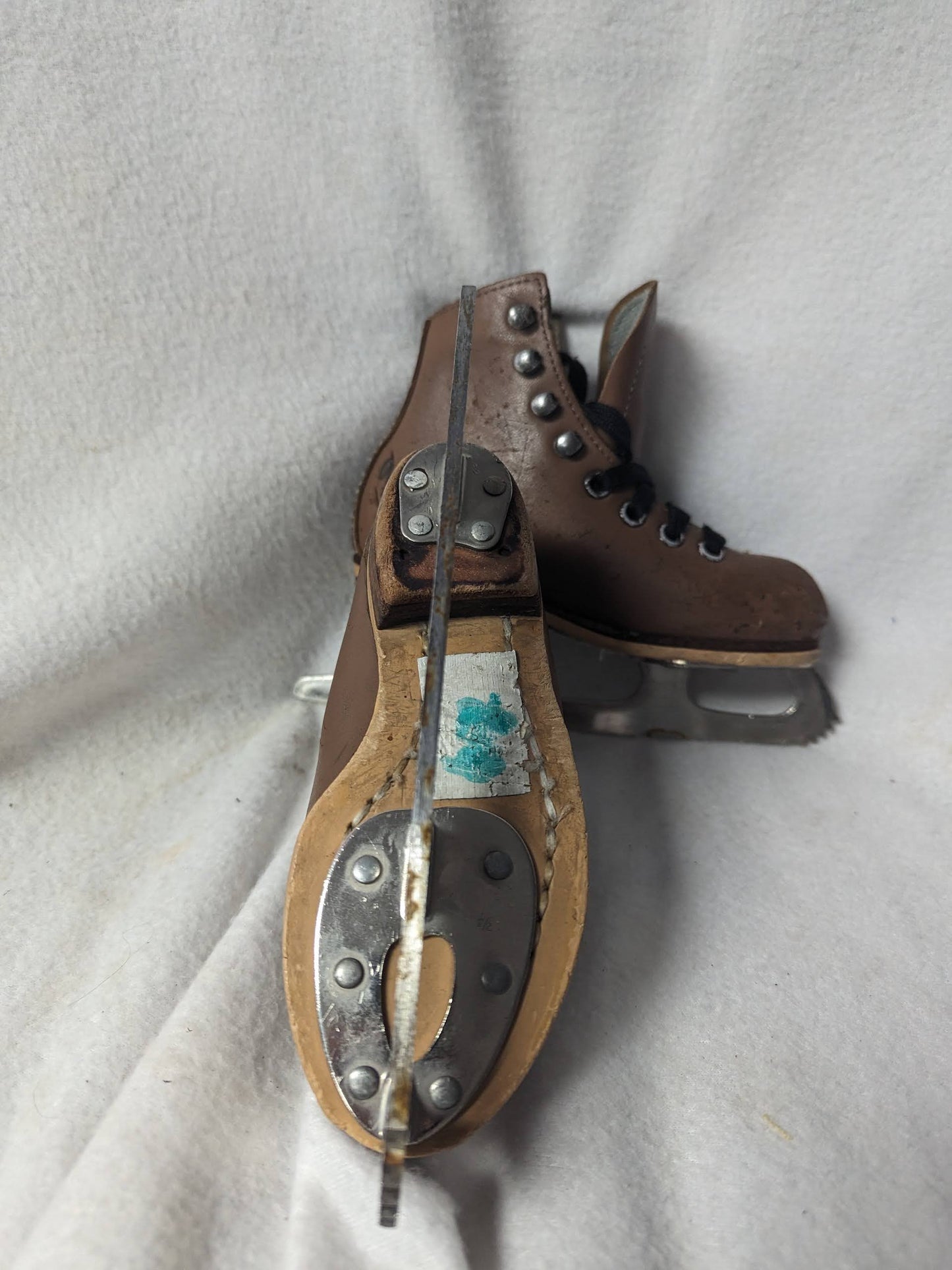 Rink Master Ice Skates Size Youth 9 Color Brown Condition Used