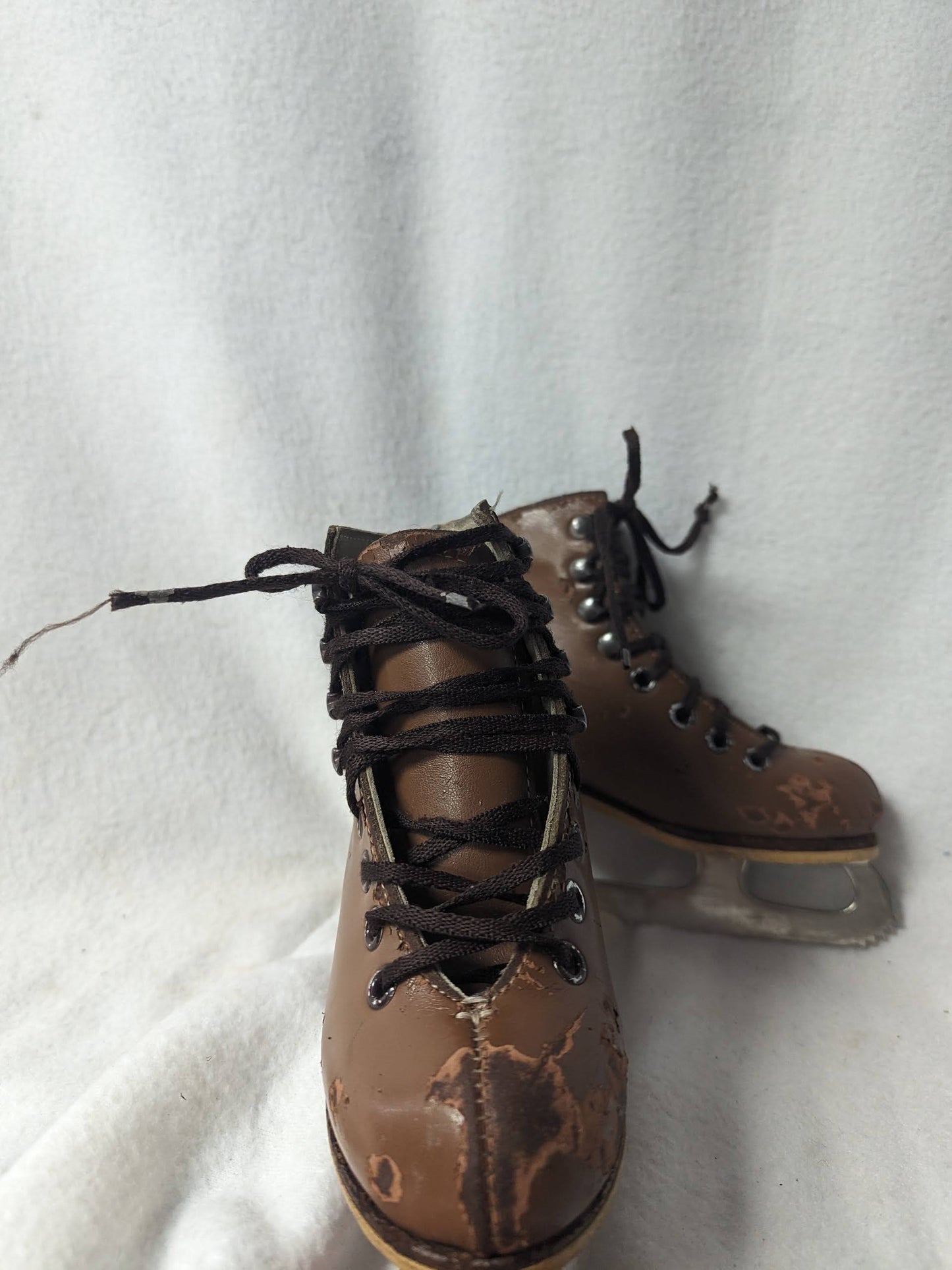 Rink Master Ice Skates Size Youth 9 Color Brown Condition Used