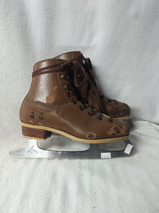 Rink Master Ice Skates Size 2 Color Brown Condition Used