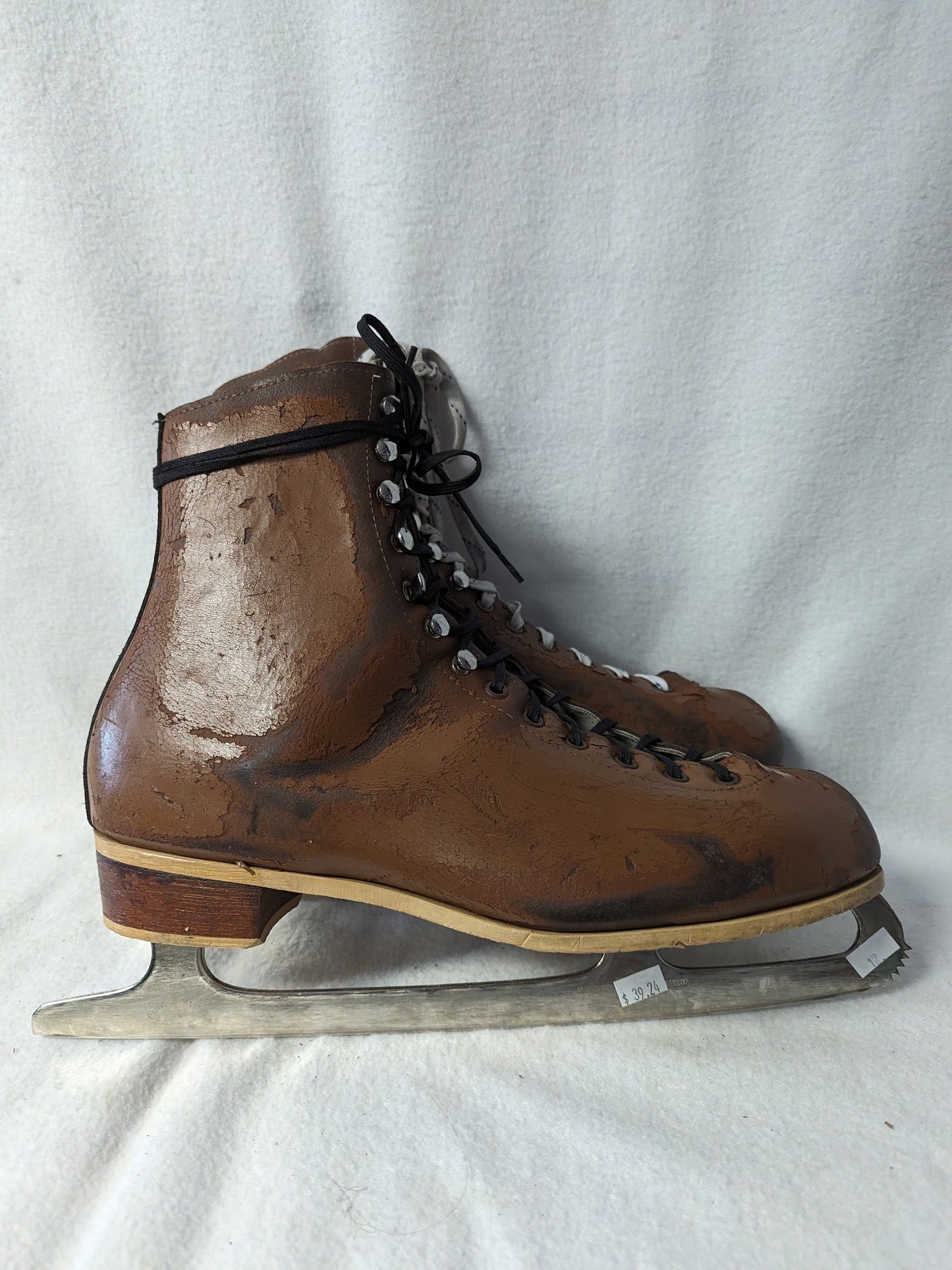 Rink Master Ice Skates Size 12 Color Brown Condition Used