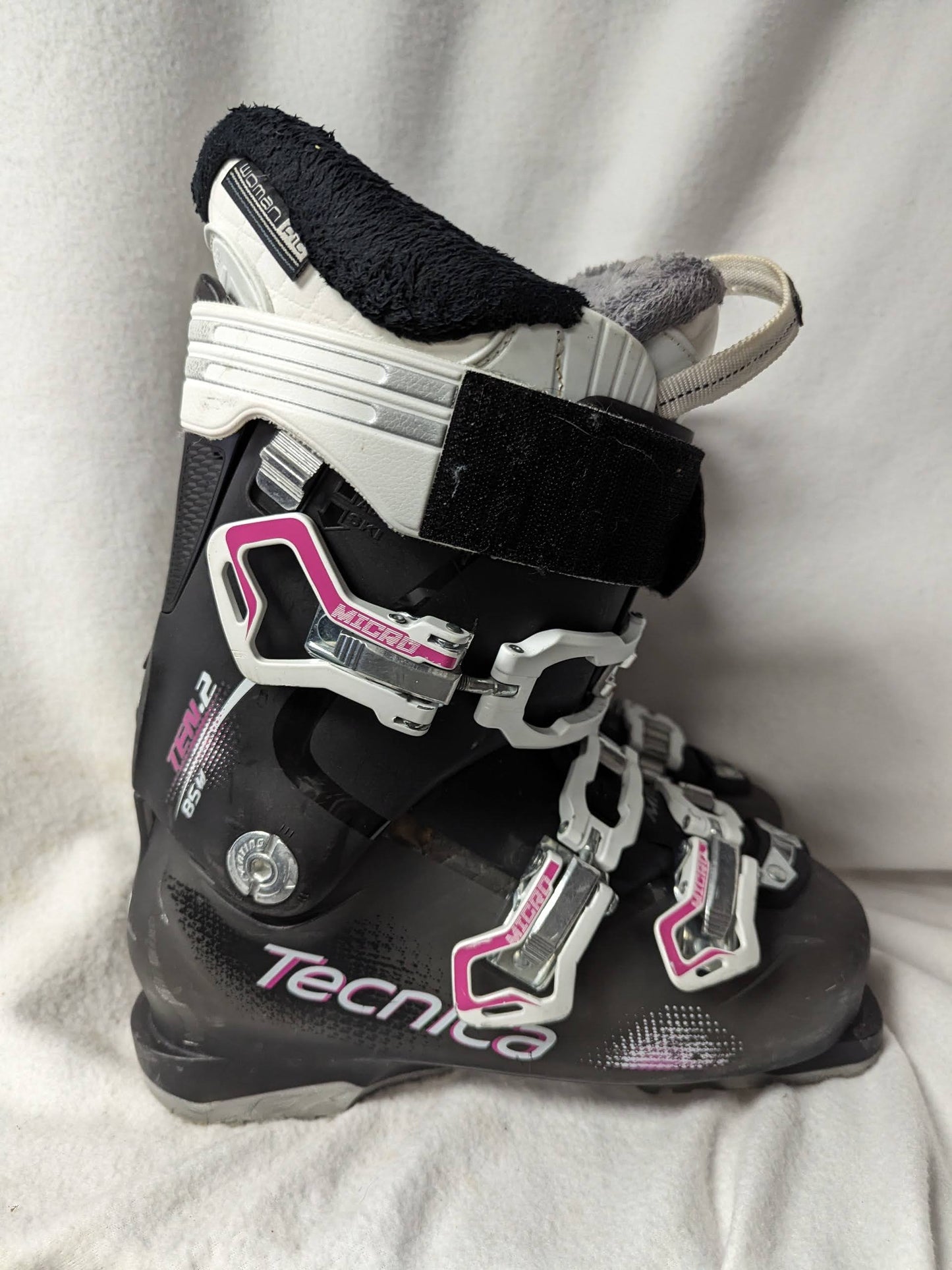 Tecnica Ten.2 85w Rebound Cuff Adapt Women's Ski Boots Size 24.5 Color White Condition Used