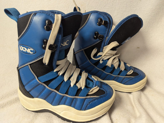 Kronic kids Snowboard Boots Size 1 Blue Used