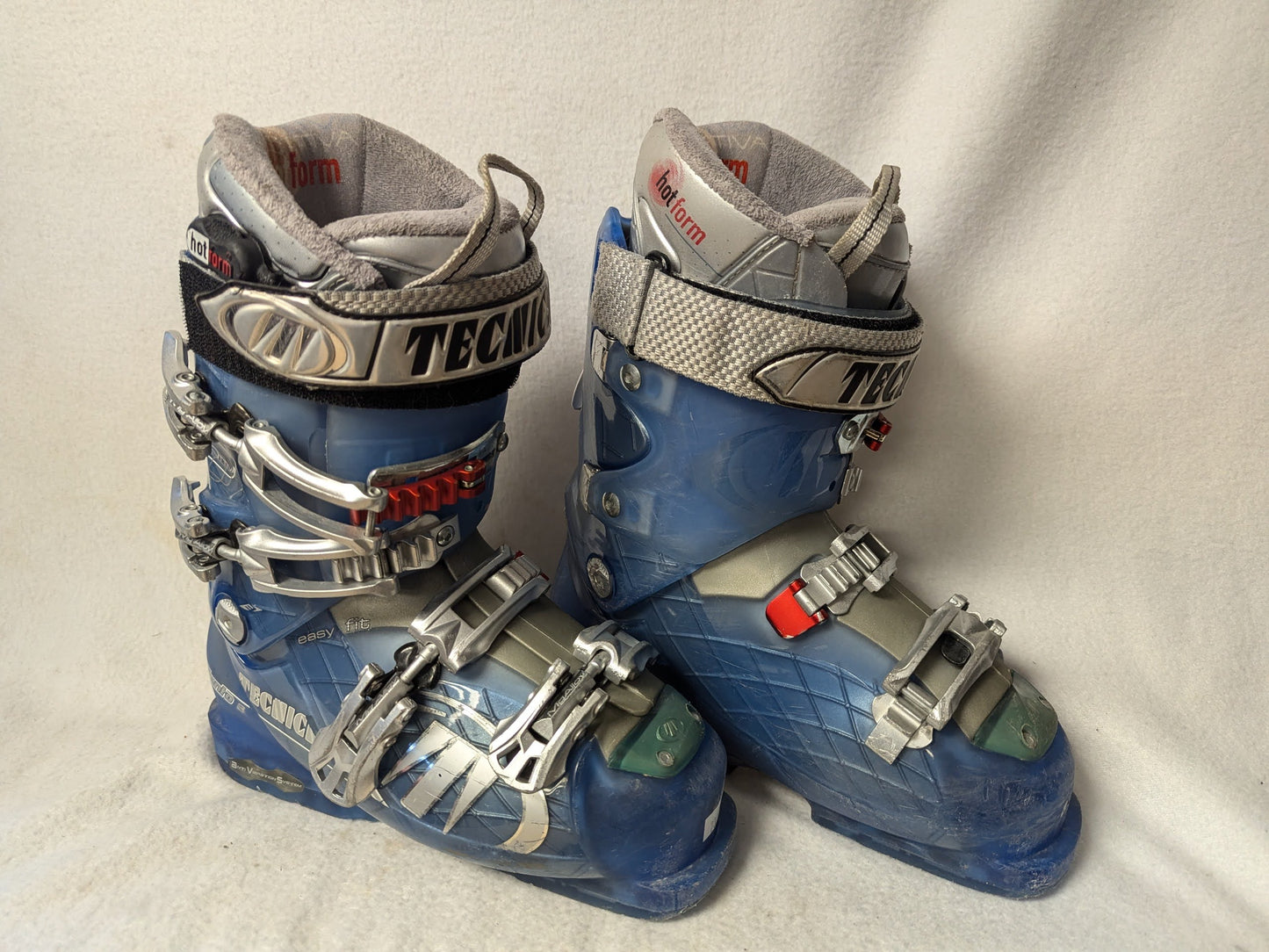 Tecnica Vento 8 Ski Boots Size 23.5 Color Blue Condition Used