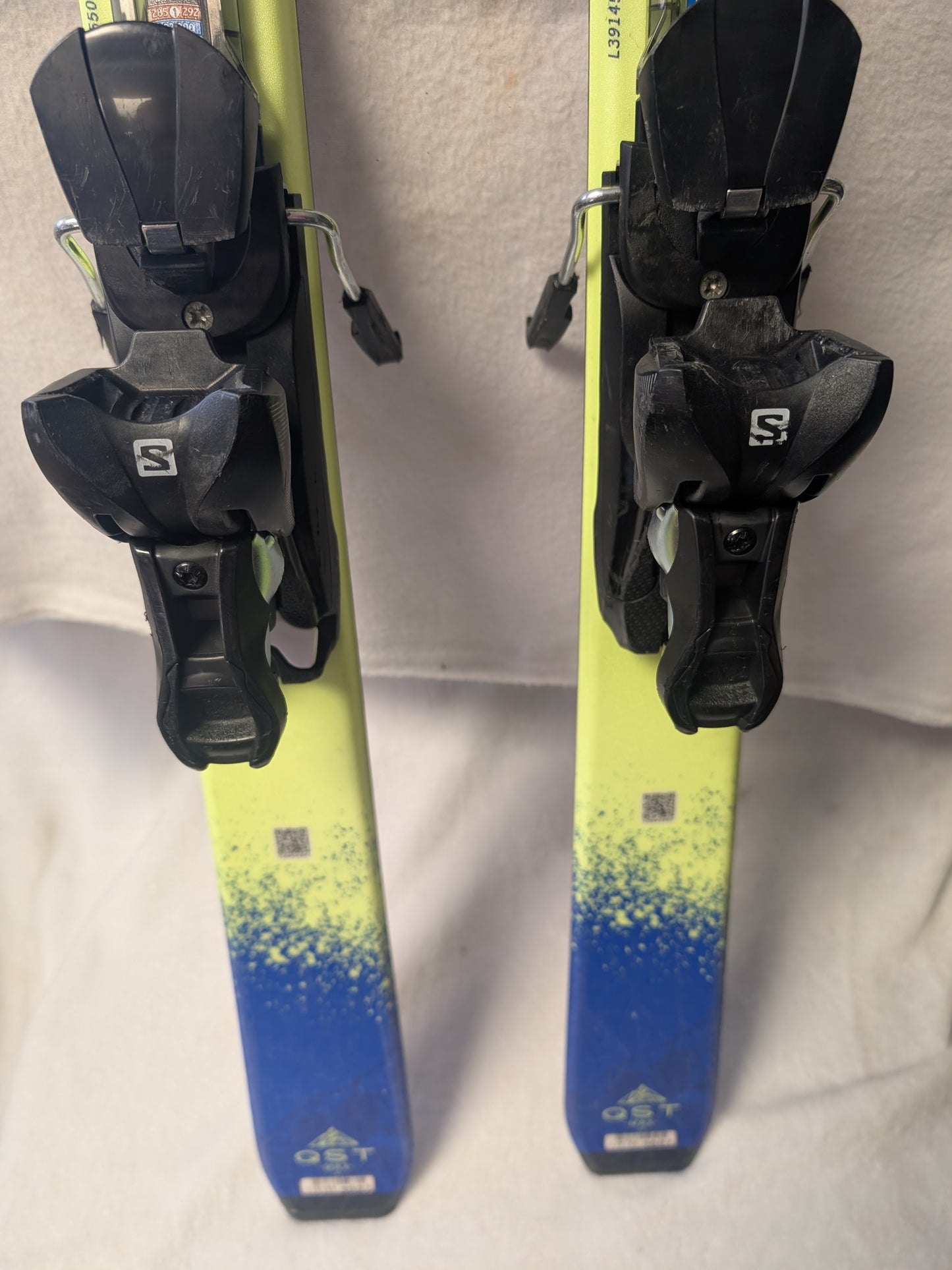 Salomon QST Jr Skis w/Salomon Bindings Size 150 Cm Blue Used