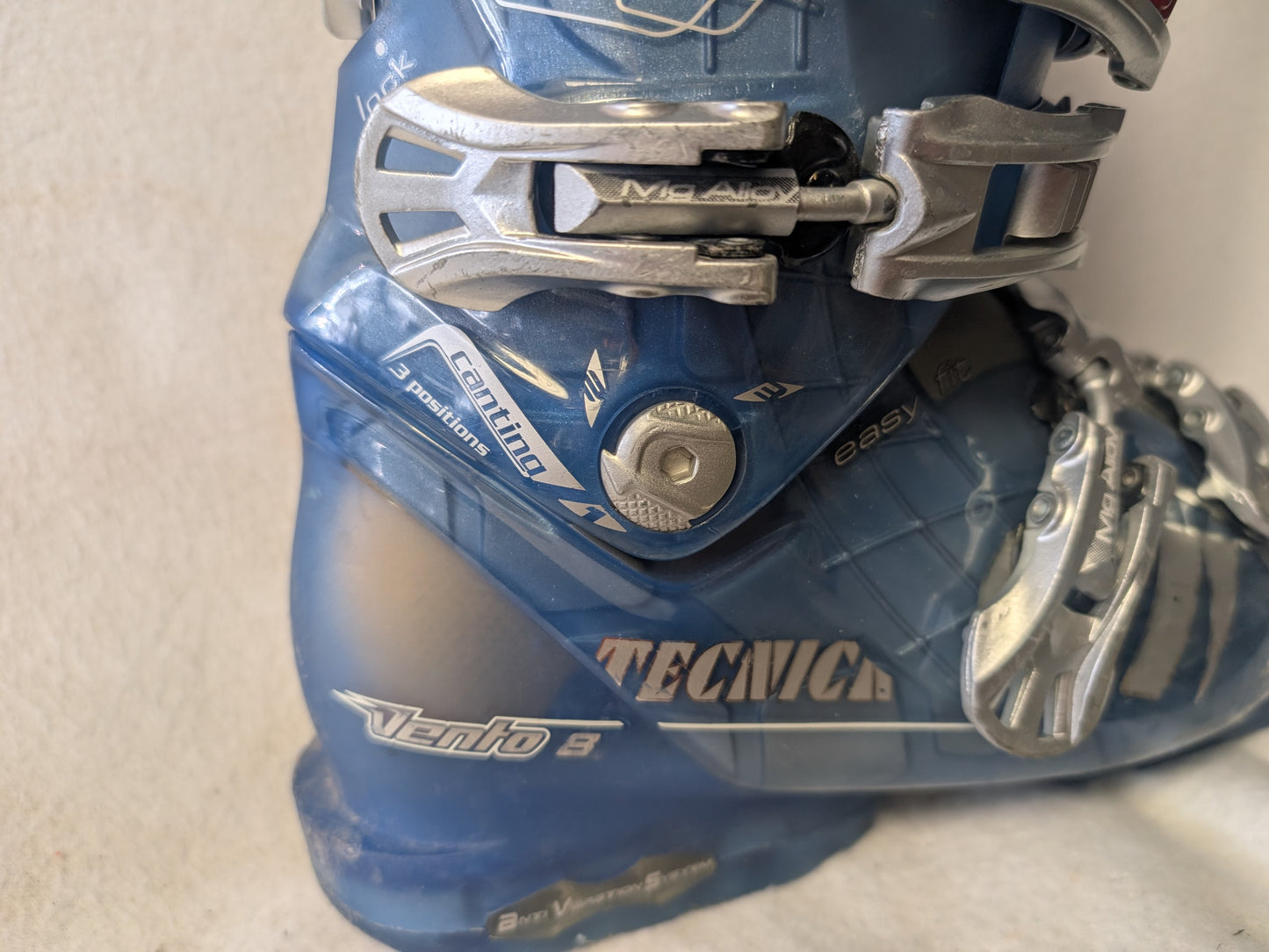 Tecnica Vento 8 Ski Boots Size 23.5 Color Blue Condition Used