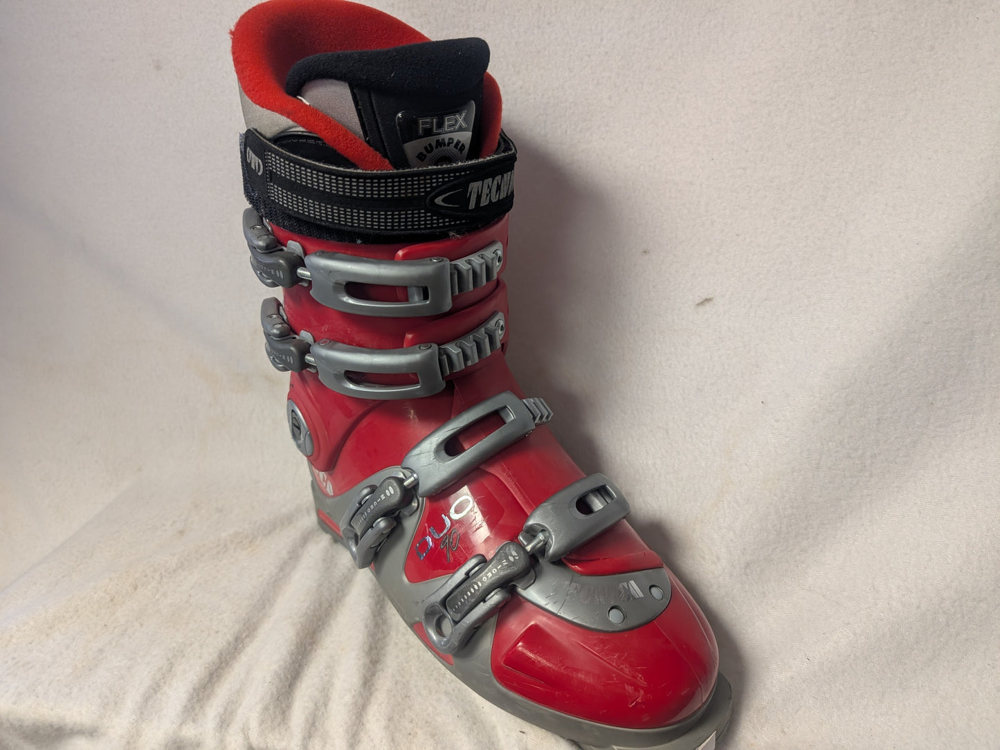 Tecnica Duo Ski Boots Size 28.5 Color Red Used