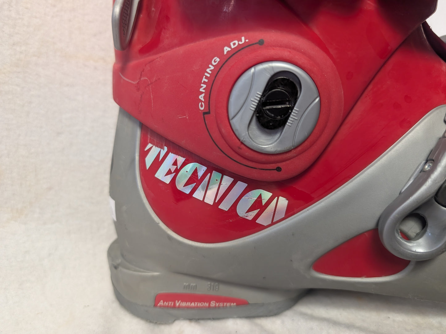 Tecnica Duo Ski Boots Size 28.5 Color Red Used