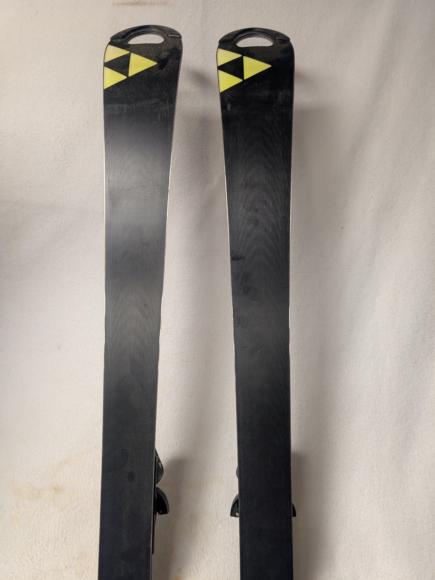 Fischer RC4 SL Skis w/Fischer Bindings Size 150 Cm Color Black Condition Used