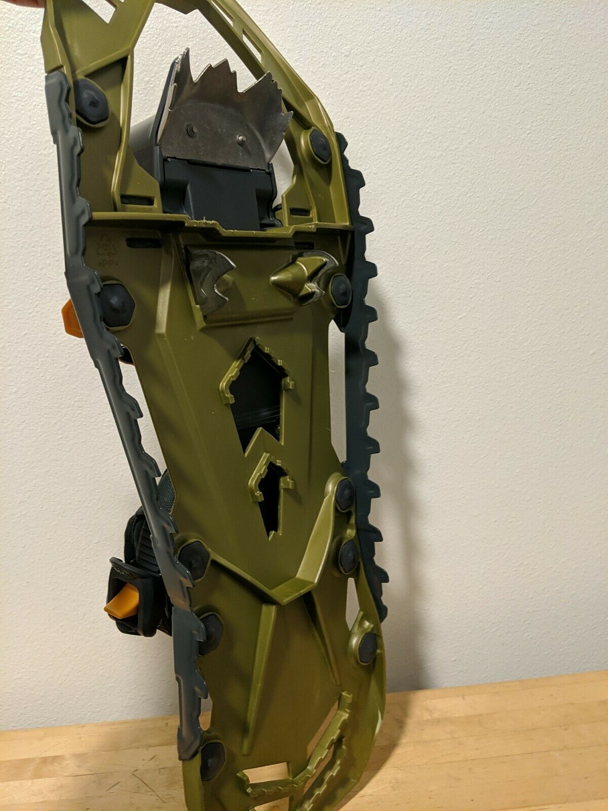 TSL Snowshoes Highlander Adjust Size M22.5" Boa Olive Green Size 7-13 260 LB Max