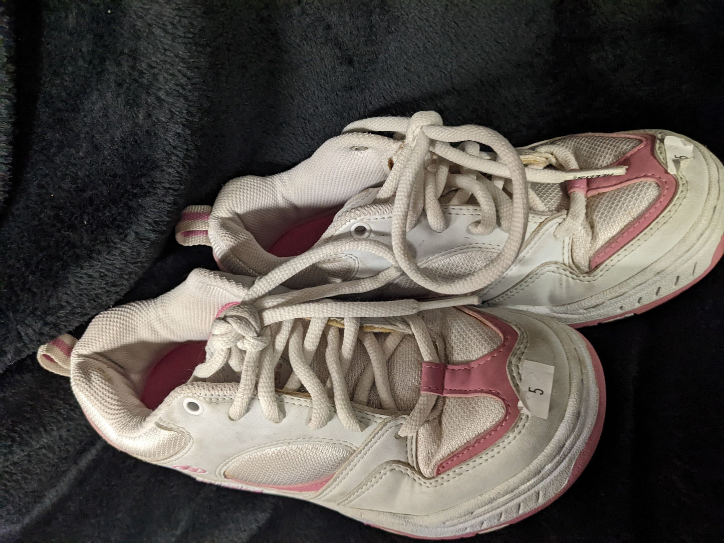 Heely's Roller Shoes Size 5 Color Pink Condition Used