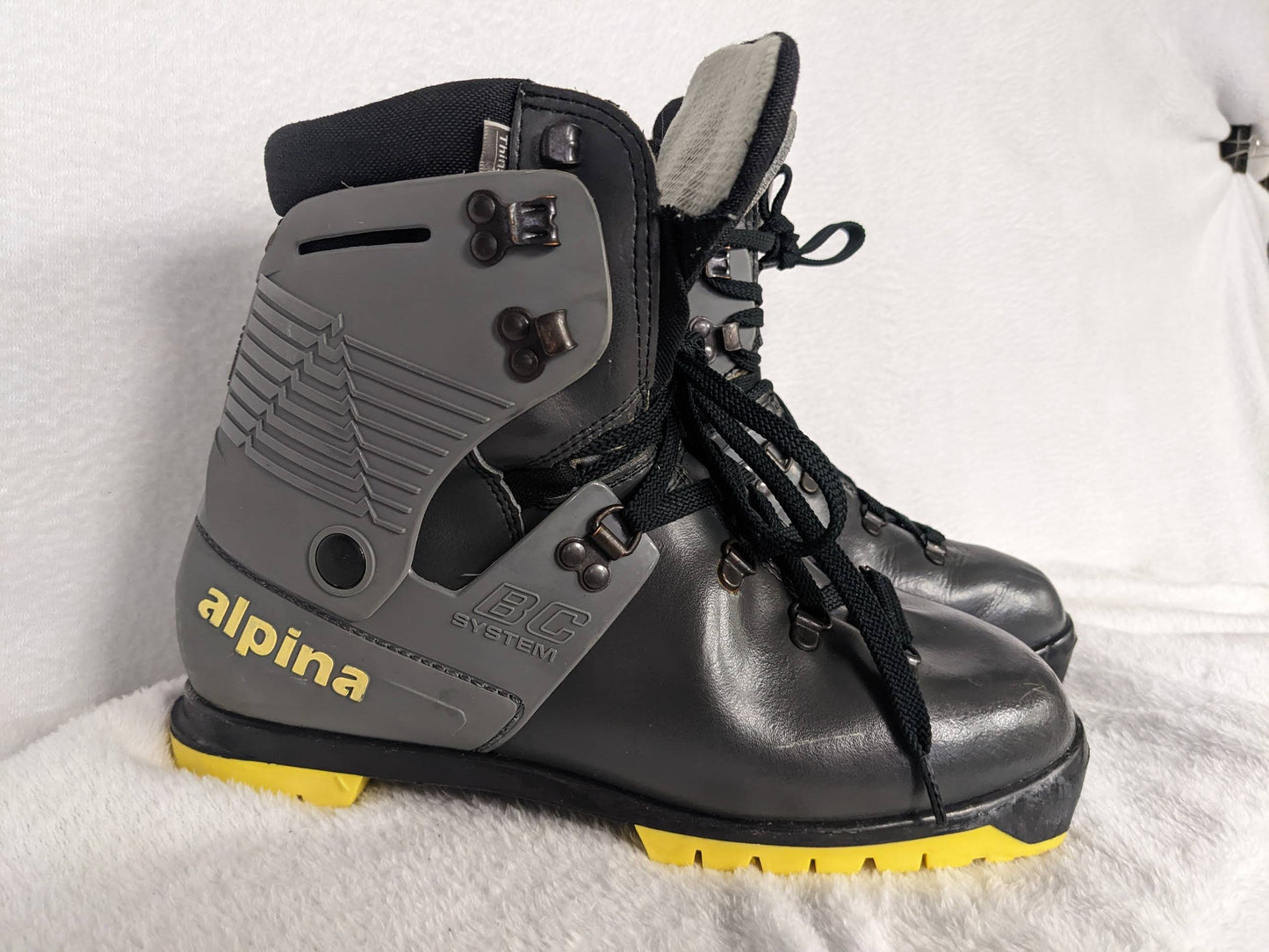 Alpina NNN BC XC Ski Boots Size Mondo 26.5 Color Gray Condition Used